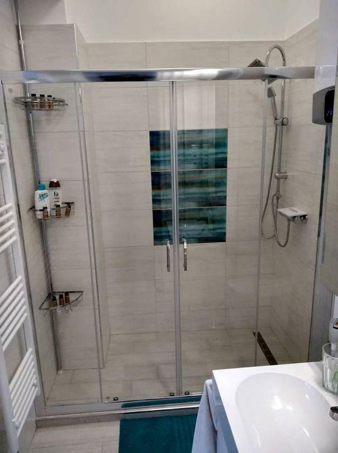 Abc Apartment Будапеща Екстериор снимка