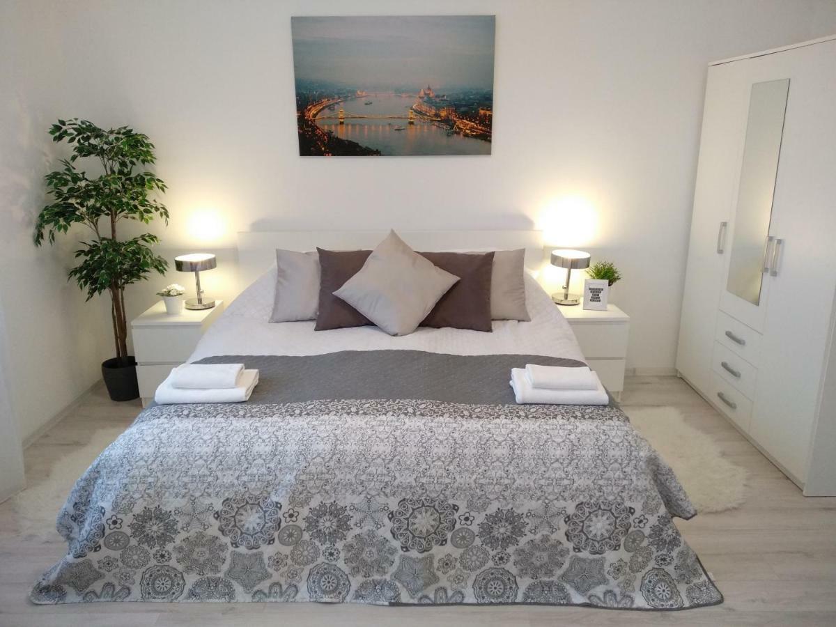 Abc Apartment Будапеща Екстериор снимка