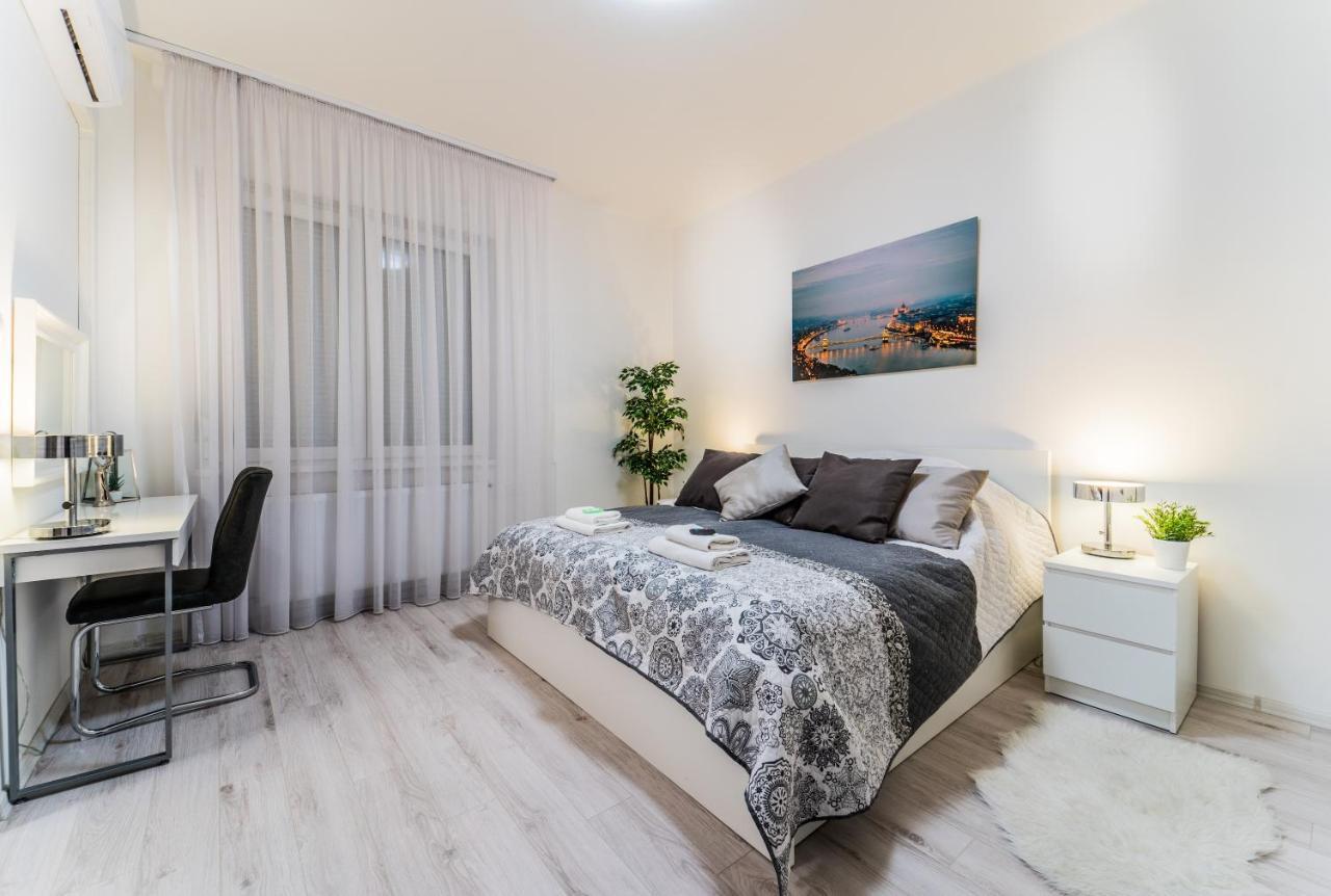 Abc Apartment Будапеща Екстериор снимка